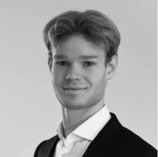 This summer, I had the incredible opportunity to intern with two  professional sports organizations discovering more about the world of  sports, events, and live entertainment. Most recently, I…