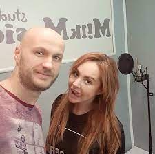 Красивое оформление и удобную навигацию; Pevica Maksim Pytaetsya Skryt Polnotu Fotoshopom Vesti Podmoskovya