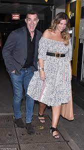 Alessandra rampolla is the newest expert joinging mafs. Married At First Sight 2021 Experts Have A Boozy Dinner In Bondi Beach Aktuelle Boulevard Nachrichten Und Fotogalerien Zu Stars Sternchen