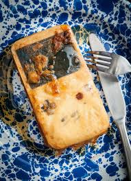 Find Out What Happens When You Deep Fry An Iphone Other Electronic Gadgets Henry Hargreaves Deep Fried Gadgets Brookly Food Deep Fried Food Artists