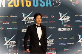 Kim's theater background first led him to be cast in minor roles on film and television. 7kbqekns8bpejm