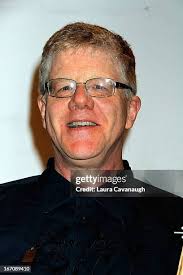 25 Photos & High Res Pictures