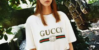 Browse the latest collections, explore the campaigns and discover our online assortment of clothing and accessories. The Gucci Print T Gucci Stories
