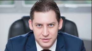 Férias e o barulho e a perturbação nos condomínios