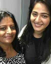 Anushka in om namo venkatesaya. Anushka Shetty Looks Beautiful Sans Make Up In These Pictures Check Them Out