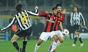 The challenge confronts also two of the clubs with greater basin of supporters as well as those with the greatest turnover and stock market value in the country. Twb22reloaded Campionato 2010 2011 Milan Ac Napoli On Miamigunners Match Of The Week