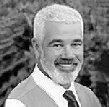 Roger Hatch's Instagram, Twitter & Facebook