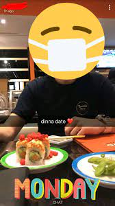 Spotted This Sushi With Cheetos On My Friends Snapchat Story Yuck Sushi Food Foodporn Japanese Japan Dinner Sashimi Food Snapchat Food And Drink Food