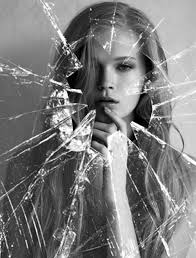 Black And White Picture With One Color Photoshop Pin Em Kas Catherine Pinterest