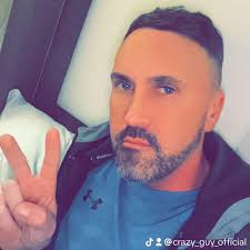 Wayne Phillips vines