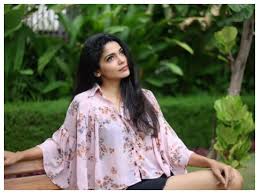 The images are available in jpeg and tiff formats in optimal resolution. Pooja Sawant Photos Of The Actress You Shouldn T Miss The Times Of India