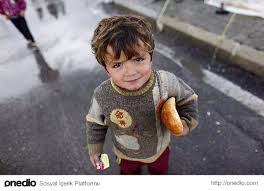 Dunyanin En Guzel Varliklarinin Cocuklar Oldugunu Gosteren 20 Masum Fotograf Fotograf Cocukluk Cocuk