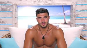 Tommy fury returns to the ring on march 23rd at the leicester arena and has said he's hoping for a boohooman presents advice with tommy fury & jack fowler. Love Island S Tommy Fury Wants To Make Tv Show With Brother Tyson