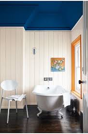 Epingle Par Renatasahar Sur Slaked Lime Plafond Peint Peinture Salle De Bain Plafond Salle De Bain