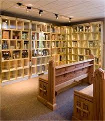 Les Services De La Maison Funeraire Nouvelle Vie Home Home Decor Decor