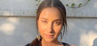 Denise rosenthal publicó sesión con bikinazos de infarto. Denise Rosenthal Desafio A Sus Seguidores En Tiktok Con Nuevo Reto Mostrar Estrias Celulitis Quererse Y Ser Reales Guioteca