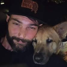 We want to take a moment to show some serious love for Ebo!! For those of  you who do not know, @my.name.is.ebo is the man behind our visual story.  Our music videos,