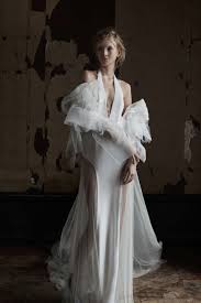 Wir sind sicher, dass unter unseren brautkleidern das kleid ihrer träume ist. Vera Wang 2016 Bridal Collection