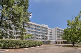 Verifică dacă hotel siret din saturn, mangalia are acordul ministerul turismului să funcționeze ca unitate de cazare. Hotel Narcis Saturn