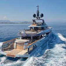 Geco Yacht Photos 181ft Luxury Motor Yacht For Charter Luxury Motor Yacht Motor Yacht