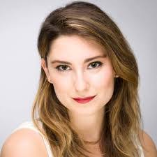 Emma Weiss's Instagram, Twitter & Facebook