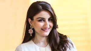 Catch soha ali khan and kareena kapoor. Bollywood Celebrities Wish Soha Ali Khan A Happy Birthday On Social Media Masala Com