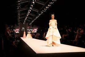 Nah, beberapa universitas ada yang memiliki program s1 pendidikan fashion atau tata busana nih. Top Fashion Trends For 2020 W3trending