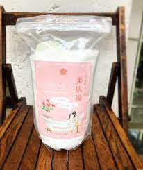 furusatoosamu on instagram 新商品来月発売入浴剤エプソムソルト 精油ゼラニウムの香りこの半年使って最高に 肌良くなりました 硫酸マグネシュームにはまった半年でした オブヘアー ofcosmetics ofhair オブコスメ オブコスメティック ナチュラルコスメ