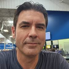 Who still misses Khaki's