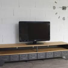 Un Meuble Tv Industriel Avec Une Niche Et Tiroirs Metallique Meuble Tv Industriel Meuble Tv Meuble Tv Style Industriel