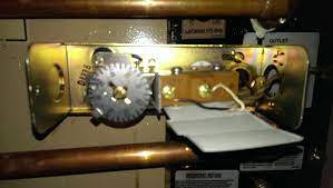 The l8148 aquastat® relays are immersion type hydronic controllers that combine high limit protection with switching relay control of burner and standard scale range: Aquastat Settings For Honeywell L4006a On A Wm Gold Steam Oil Fired Boiler Heating Help The Wall