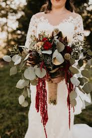 These substantial flowers last about two weeks after view image. 20 Stunning Fall Wedding Flower Bouquets For Autumn Brides Elegantweddinginvites Com Blog