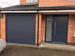 Really Good Recommendations To Experiment With Archedgaragedoor House With Porch House Front Door Garage Door Styles