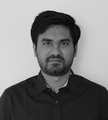 Computing En-Route for Near-Data Processing