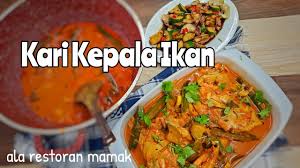Kari kepala ikan yang pekat berempah, pedas, masam, semua cukup rasa. Kari Kepala Ikan Ala Restoran Mamak Kari Ikan Mamak Ori Youtube