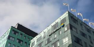 Laut stromkennzeichnung 2017 bestanden die stromlieferungen der vattenfall europe sales gmbh damals zu 52,9 prozent aus strom, der mithilfe. Contact Us Offices And Local Contact Pages Vattenfall
