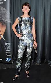 British actor helen mccrory, who starred in the television show peaky blinders and the harry potter movies, has died aged 52. Cillian Murphy Helen Mccrory Etc At Gala Screening Of Peaky Blinders