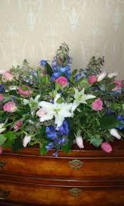 Unfollow wedding church flowers to stop getting updates on your ebay feed. Church Or Chapel Wedding Flowers A Way With Flowers Pembrokeshire