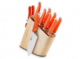 Rachael Ray Essentials Knife Block Set 10 Pc By Rachael Ray From Furi Kitchenpotsandpansthoughts Rachel Ray Cookware Knife Block Set Orange Kitchen