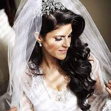 What A Gorgeous Look Loving The Combo Of Our Bride S Hair Down Statement Bridal Headpiece Jewelry Wedding Hairstyles Bride Bride Hair Down Bride Hairstyles