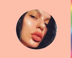 What Is An Ashley Piercing Everything You Need To Know About This Unusual Stud