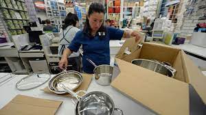 You will get bath towels, hand towels, and washcloths. 12 Secrets Of Bed Bath Beyond Employees Mental Floss