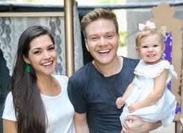 Thaís fersoza (rio de janeiro, april 13, 1984) is a brazilian television, film and theatre actress. Melinda Shows Sympathy With Thais Fersoza And Michel Telo Who On Theatertag