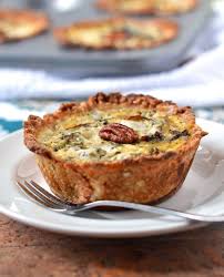 Mini Quiches With Caramelized Pears And Gorgonzola Mini Quiche Food Favorite Recipes