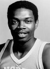 Sam Perkins His rookie year he averaged 11.0 points, 7.4 rebounds and 1.6  assist per game.