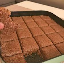 طبخات لذيذه وسهله On Instagram ذالحلا ودك تصيحين وانتي تاكلينه من زين طعمه وش رايكم بالو Delicious Deserts Dessert Recipes Desserts