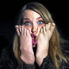 Man buggar någon på stan och använder det i rollen"