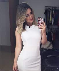 Browse the user profile and get inspired. Rs Noticias Mariana Martins Jornalista Da Tv Anhanguera Fashion Amazing Women White Dress