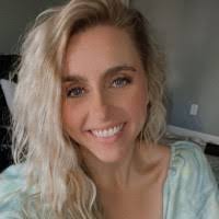 Ashley Kirwan's Instagram, Twitter & Facebook