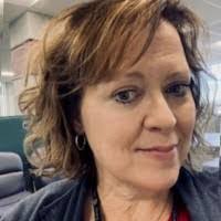 Dena Cummings's Instagram, Twitter & Facebook